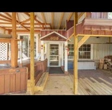 2236 Regent St in Kalamazoo, MI - Building Photo - Building Photo