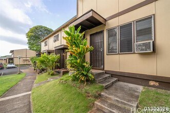 98-1280-1280 Hoohiki Pl in Pearl City, HI - Building Photo - Building Photo