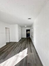 600 SW 16th Ave in Miami, FL - Building Photo - Building Photo