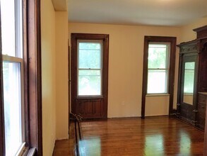 1227 W Allegheny Ave-Unit -#2nd Floor in Philadelphia, PA - Building Photo - Building Photo
