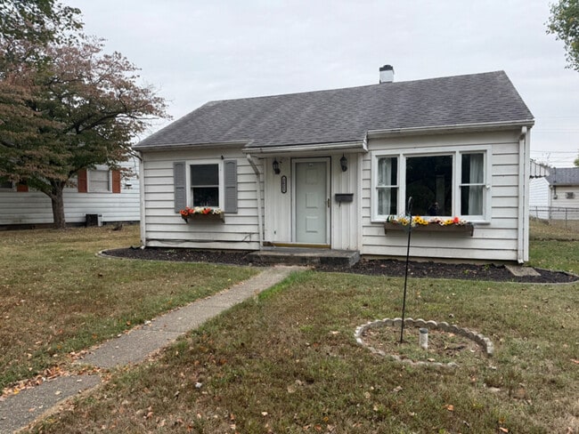 property at 2621 Sibley Ave