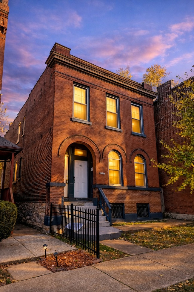 property at 3324 Illinois Ave