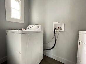 421 Spruce St in Manchester, NH - Building Photo - Building Photo