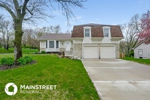 7910 N Oregon Ave in Kansas City, MO - Building Photo