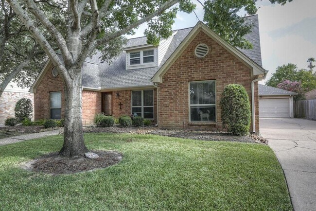 12439 Piping Rock Dr in Houston, TX - Foto de edificio - Building Photo
