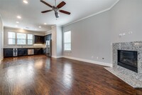 4323 Dickason Ave, Unit 9873-104 in Dallas, TX - Building Photo - Building Photo