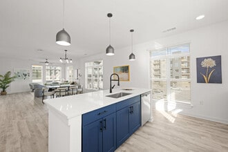 Bowery West in Charlotte, NC - Foto de edificio - Building Photo