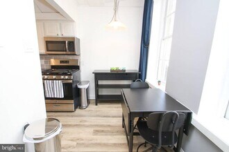 44 S 3rd St-Unit -3 in Philadelphia, PA - Building Photo - Building Photo