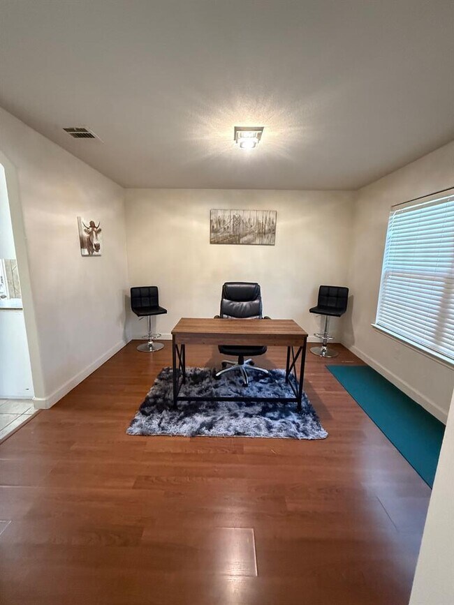 168 Dolomite Dr in Buda, TX - Building Photo - Building Photo