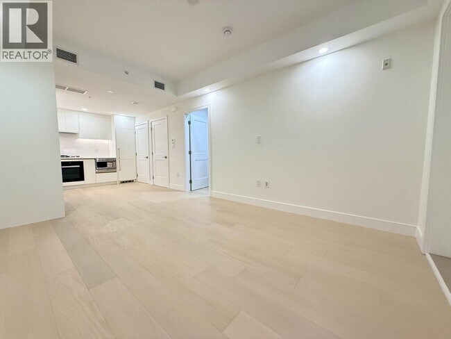 918 W 32nd Ave in Vancouver, BC - Building Photo - Building Photo