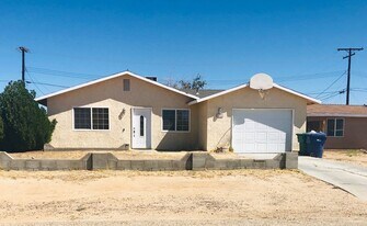 8301 Heather Ave in California City, CA - Building Photo