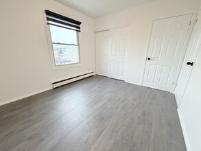 700 Indian Rd N in Sarnia, ON - Foto de edificio - Building Photo