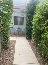 8601 N Johnny Miller Dr in Tucson, AZ - Building Photo - Building Photo