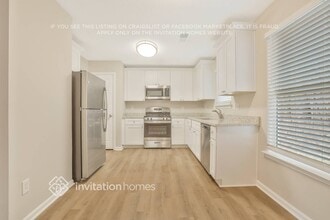 2736 Live Oak Trail in College Park, GA - Building Photo - Building Photo