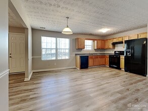 210 Railside Dr in Covington, GA - Building Photo - Building Photo