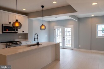 706 Longfellow St NW in Washington, DC - Building Photo - Building Photo