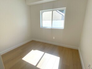 4641 W 130th St in Hawthorne, CA - Building Photo - Building Photo