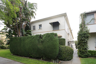 163 N Lapeer Dr in Beverly Hills, CA - Building Photo - Building Photo