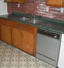 16 Dighton St, Unit #2 in Boston, MA - Building Photo - Building Photo