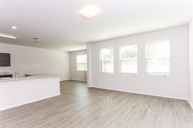 8300 Runner Oak Ln in Fort Worth, TX - Building Photo - Building Photo