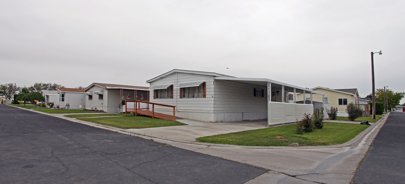 Countryside Village in Twin Falls, ID - Building Photo