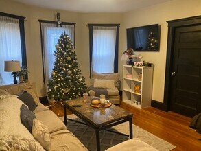 10 Taft St, Unit #3 in Boston, MA - Building Photo - Building Photo