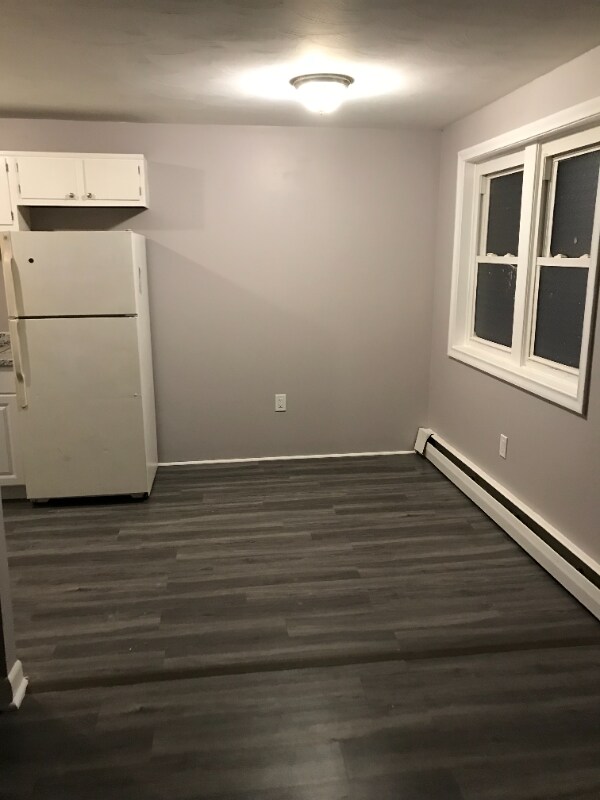 185 Barker St in Hartford, CT - Building Photo - Building Photo