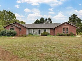 3740 W Farm Rd 106 in Springfield, MO - Building Photo