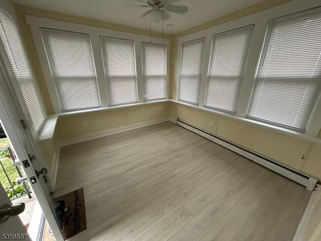15 N 14th St in Hawthorne, NJ - Building Photo - Building Photo