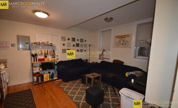 70 Fenway, Unit B1 in Boston, MA - Building Photo - Building Photo