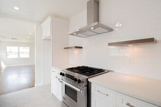 17016 Van Ness Ave in Torrance, CA - Foto de edificio - Building Photo