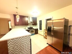 7 Elm St in New Haven, CT - Building Photo