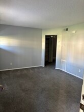 309 Highview Ave in Bonner Springs, KS - Building Photo - Building Photo