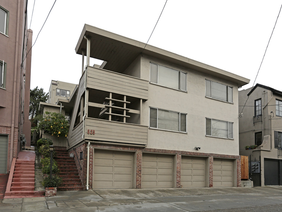 825 Erie St in Oakland, CA - Building Photo