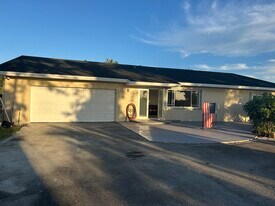 20955 SW 173rd Ave in Miami, FL - Building Photo
