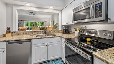 235 Golden Bear Dr in Pawleys Island, SC - Building Photo - Building Photo