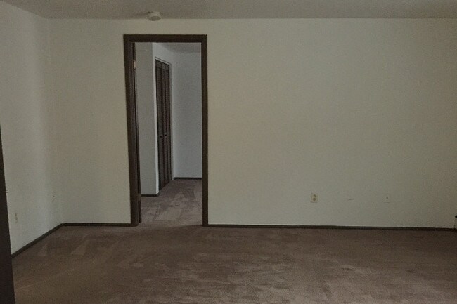 915 Sleepy Hollow Rd, Unit C in Pittsburgh, PA - Building Photo - Building Photo