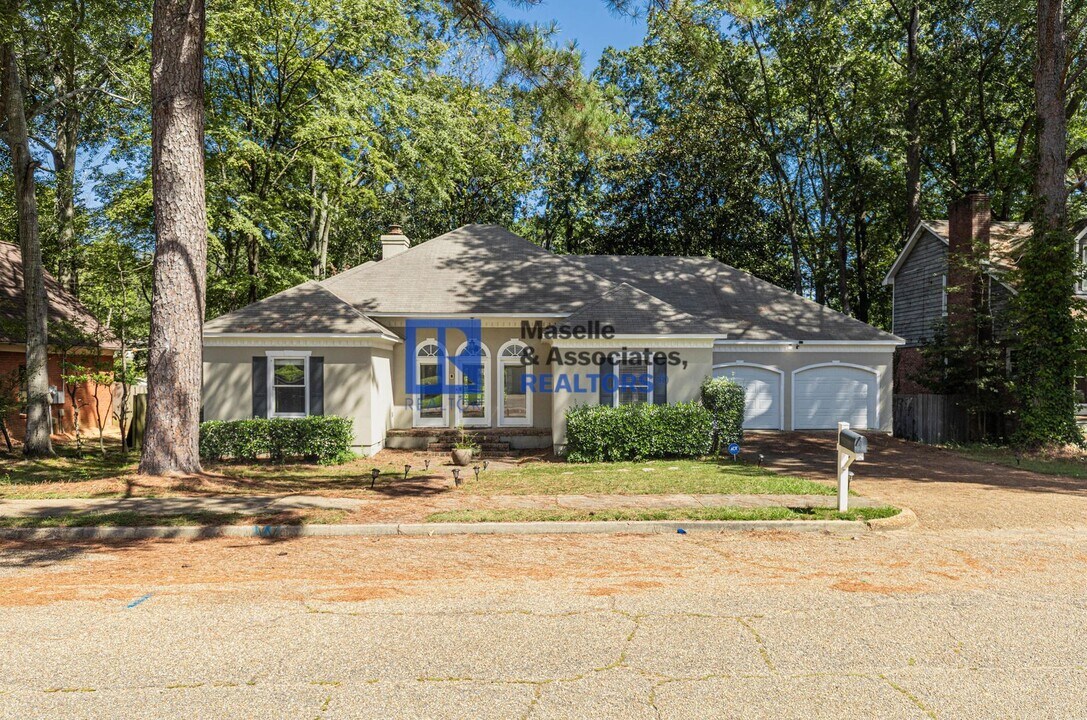 1046 Newland St in Jackson, MS - Building Photo