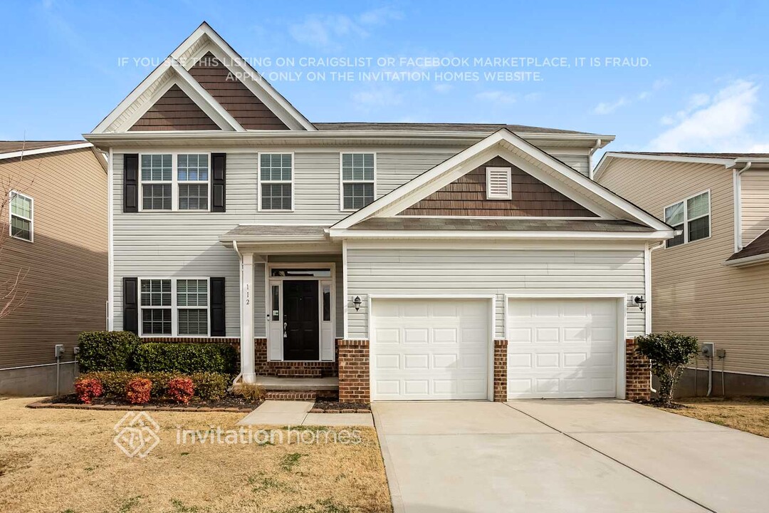 112 Four Seasons Way in Mooresville, NC - Building Photo