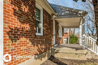 931 Palatka Rd in Louisville, KY - Building Photo - Building Photo