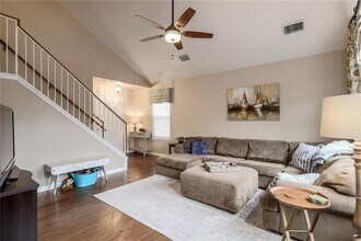 7908 Portland Trail in Austin, TX - Building Photo - Building Photo