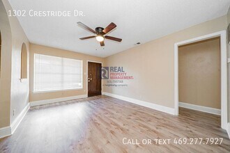 1302 Crestridge Dr in Mesquite, TX - Building Photo - Building Photo