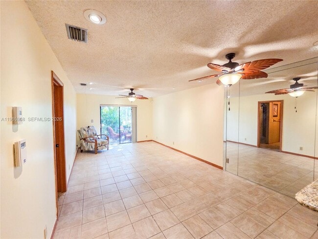 8044 NW 41 Ct in Sunrise, FL - Building Photo - Building Photo