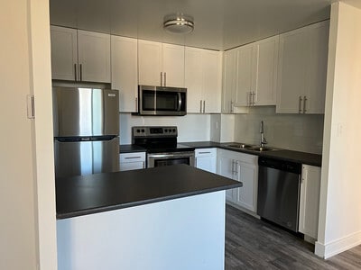 152 Thorold Rd in Welland, ON - Building Photo - Building Photo