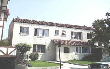 125 W Chestnut St in Glendale, CA - Building Photo - Building Photo