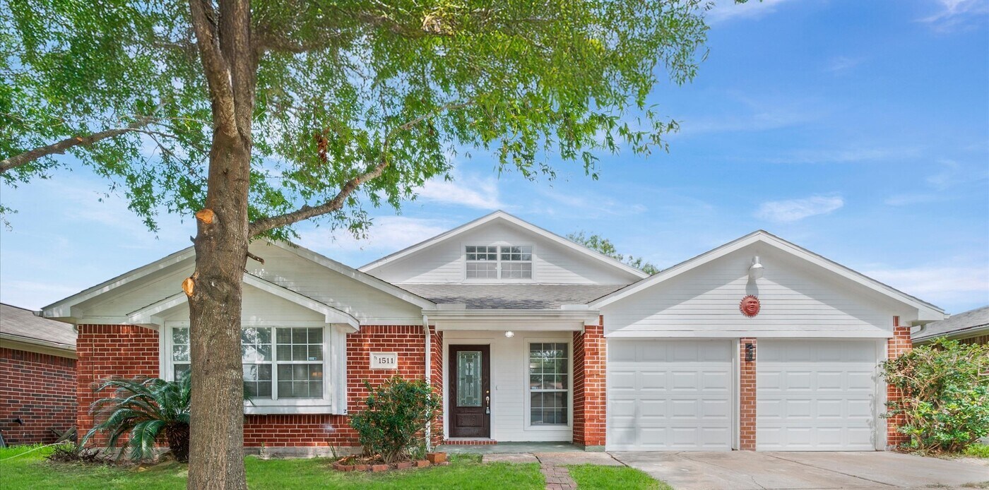 1511 Leadenhall Cir in Channelview, TX - Foto de edificio