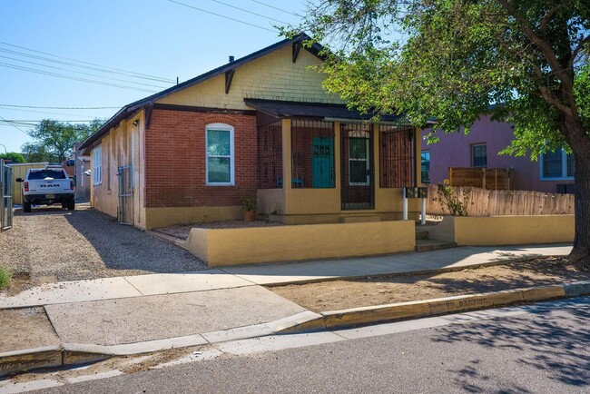 312 Arno St NE in Albuquerque, NM - Building Photo - Building Photo
