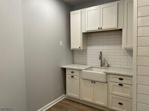 219 Liberty Ave in Jersey City, NJ - Foto de edificio - Building Photo