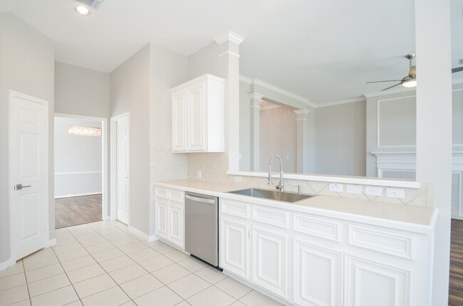 property at 2123 Thistlerock Ln