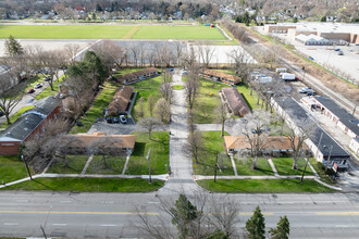 1510 Pennelwood Dr in Toledo, OH - Foto de edificio - Building Photo